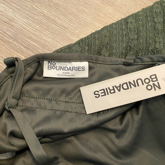 No Boundaries Dress Women's Babydoll Empire Waist Green Sz M Asymmetrical Fairy - Picture 3 of 13